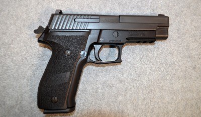 Sig Sauer ~ P226 ~ 9 mm - Image 1 of 2