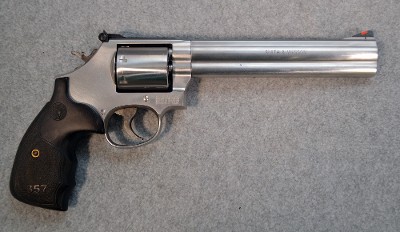 Smith and Wesson ~ 686-6 ~ .357 Magnum
