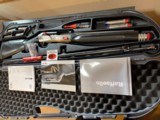 Benelli Super sport Performance Shop shot gun, almost new, shot 4 boxes, with the box and all chocked and accessary, 12 gauge - 1 of 15