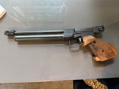 Feinwerkbau competition airgun - Image 1 of 15