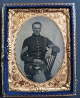 Large quarter plate tintype Civil War sergeant - Image 3 of 4