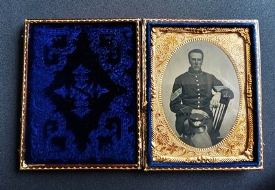 Large quarter plate tintype Civil War sergeant - Image 1 of 4