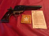 The original full-sized western marshal single action 6 shooter revolver/22 caliber
J. P. SAUER
GERMANY - 3 of 4
