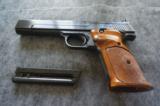 Smith & Wesson model 41 target pistol - 3 of 6