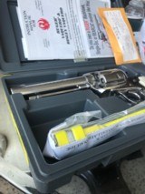 Ruger Bisley Vaquero 5-1/2 Stainless Steel SA w/orig. box, owners manual, cylinder rod & Leather Holster - 13 of 14