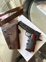 S&W1911 - 4.75” 1911 - Like New - Gunsmith inspected and with Edgar-Kress stamped 1944 leather shoulder rig - original and not repro - 2 mags. - Image 8 of 15
