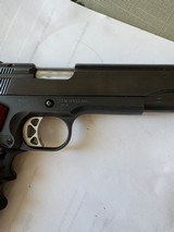 S&W1911 - 4.75” 1911 - Like New - Gunsmith inspected and with Edgar-Kress stamped 1944 leather shoulder rig - original and not repro - 2 mags. - Image 6 of 15
