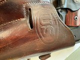 S&W1911 - 4.75” 1911 - Like New - Gunsmith inspected and with Edgar-Kress stamped 1944 leather shoulder rig - original and not repro - 2 mags. - Image 12 of 15