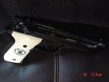 Beretta Model 96,Friends Of NRA Commemorative,40 cal,high polished blue slide,24k accents,faux ivory,fitted wood pres case,unfired-awesome - 11 of 15