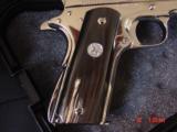 Colt Commercial 1911 Government,refinished bright high polished nickel,real Ox Horn grips,made in 1933,lanyard loop,awesome showpiece !! - 9 of 15