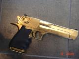 Magnum Research/IMI Desert Eagle 50AE,bright Titanium Gold,6