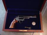 Smith & Wesson 19-4,LAPD 200 year commemorative,357mag,6