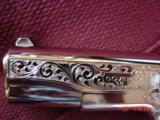 Colt Government 38 Super,master engraved by S.Leis,refinished nickel with 24K gold accents,Pearlite grips,2 grips,1 is gold plated,in case,awesome !! - 5 of 15