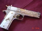 Colt Government 38 Super,master engraved by S.Leis,refinished nickel with 24K gold accents,Pearlite grips,2 grips,1 is gold plated,in case,awesome !! - 1 of 15