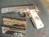 Colt Government 38 Super,master engraved by S.Leis,refinished nickel with 24K gold accents,Pearlite grips,2 grips,1 is gold plated,in case,awesome !! - 14 of 15