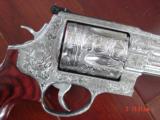 Smith & Wesson 500,4" fully engraved & polished by Flannery Engraving,Rosewood grips,awesome work of art Hand Cannon !! - 4 of 15