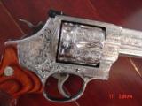 Smith & Wesson 629-6 5" 44 mag Fully engraved by Flannery & polished,Rosewood grips,certificate,awesome showpiece !! - 3 of 15