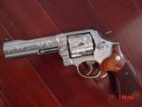 Smith & Wesson 629-6 5" 44 mag Fully engraved by Flannery & polished,Rosewood grips,certificate,awesome showpiece !! - 1 of 15