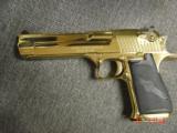 Magnum Research Desert Eagle 50AE,in the rare bright Titanium gold,6", a real showpiece hand cannon,never fired,in case with all papers & DVD,MK
- 10 of 15