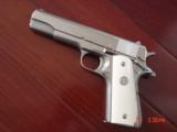Colt Government 45acp,Fully refinished in bright & mat nickel,real ivory grips,holster,made in 1967,awesome showpiece - 2 of 15