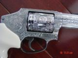 Smith & Wesson 640-3,2"barrel,357 mag.,fully deep hand engraved & polished by Flannery Engraving,,bonded ivory grips,1 of a kind work of art, NIB - 3 of 15