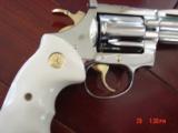 Colt Diamondback,2 1/2",38SPL,fully refinished in bright nickel with gold accents,bonded ivory grips,made 1978,awesome showpiece !! - 6 of 15