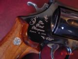 Smith & Wesson model 27,5",357 mag,50th Anniversary of the magnum,gold stamped,in wood fitted case,with brass plate,manual,& certificate-looks gr - 3 of 15