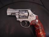 Smith & Wesson 686-6 +, engraved & polished by Flannery Engraving, 2 1/2",357, Rosewood grips, 1 work of art !! - 11 of 15