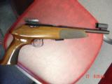 Anschutz Exemplar 10" 22 LR, Bo-Mar rear site & large hooded front site, full wood stock,5 shot bolt action,super accurate-very clean ! - 12 of 15