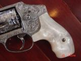 Smith & Wesson 640-3 Hammerless,357Mag,2.125"fully engraved by Flannery engraving,pearlite grips,awesome pocket gun,or purse !! - 6 of 15