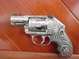 Kimber K6,2", 357 mag.,fully engraved & polished by Flannery Engraving,custom grips,awesome work of art !! - 2 of 13