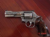 Smith & Wesson 686 no dash,1980,4" 357,custom grips & hammer,fully master engraved,round butt,1 of a kind showpiece !! - 6 of 15