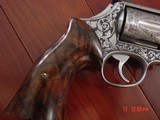 Smith & Wesson 686 no dash,1980,4" 357,custom grips & hammer,fully master engraved,round butt,1 of a kind showpiece !! - 3 of 15