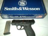 Smith & Wesson M&P9 Shield - 1 of 6