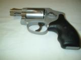 Smith & Wesson M642 - 3 of 6