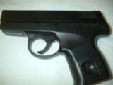 Smith & Wesson SW380 - 2 of 7