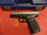 Smith & Wesson SW9VE - 1 of 5
