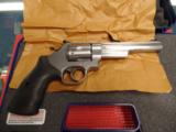 Smith & Wesson 629-6 - 2 of 5