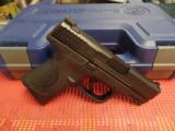Smith & Wesson M&P9C - 4 of 7