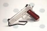 Kimber Gold Combat Stainless II .45 ACP 5 in 45 - 3 of 4