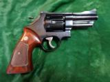 Smith & Wesson Mod. 27-2 357mag. rare 3 1/2 - 2 of 4