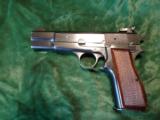 Browning Hi Power, 9mm C series, adj. sight 98% original blue. - 9 of 10