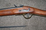 Brown Bess 1722 Land Pattern Flintlock Musket Bayonet - Non-Firing Denix Replica - 4 of 11