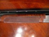 Browing 725 12ga , adjustable comb, 32" ported barrels and extended chokes, sporting rib - 5 of 13