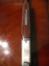 Browing 725 12ga , adjustable comb, 32" ported barrels and extended chokes, sporting rib - 8 of 13