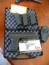 H&K USP in 40 cal - 2 of 8