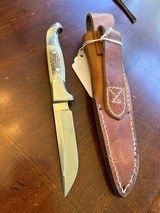 R. Ruana Fixed blade Drop point w/Sheath AS NEW - 4” fixed blade - 2 of 2