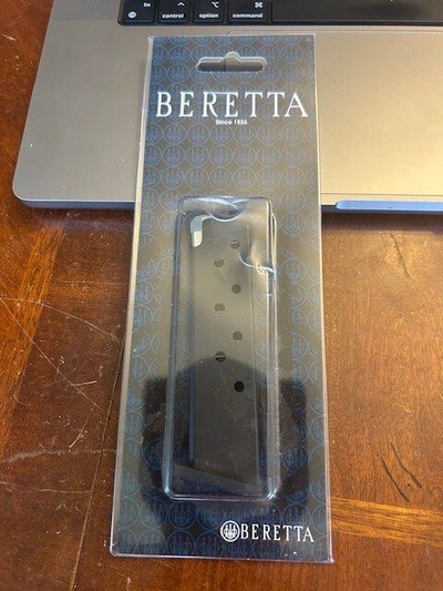 Beretta M85 or M86 8 roundmag for the 380