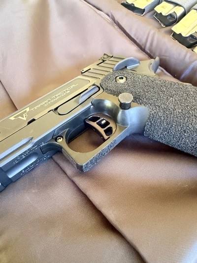 Taran Tactical Combat Master - Image 8 of 8