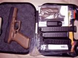 Glock 22 Gen4 FDE with Extras - 3 of 3